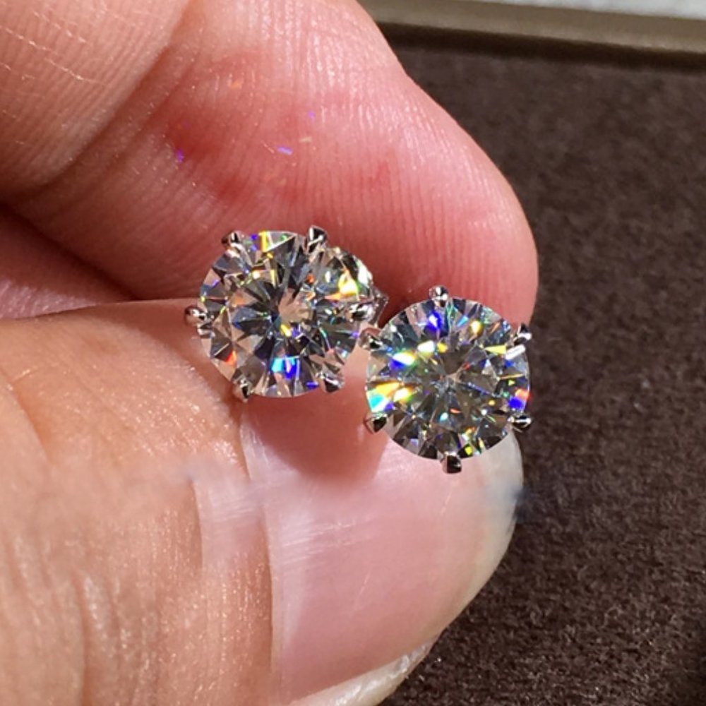 NEW 2.5 ct Round Diamond White Gold Stud Earrings